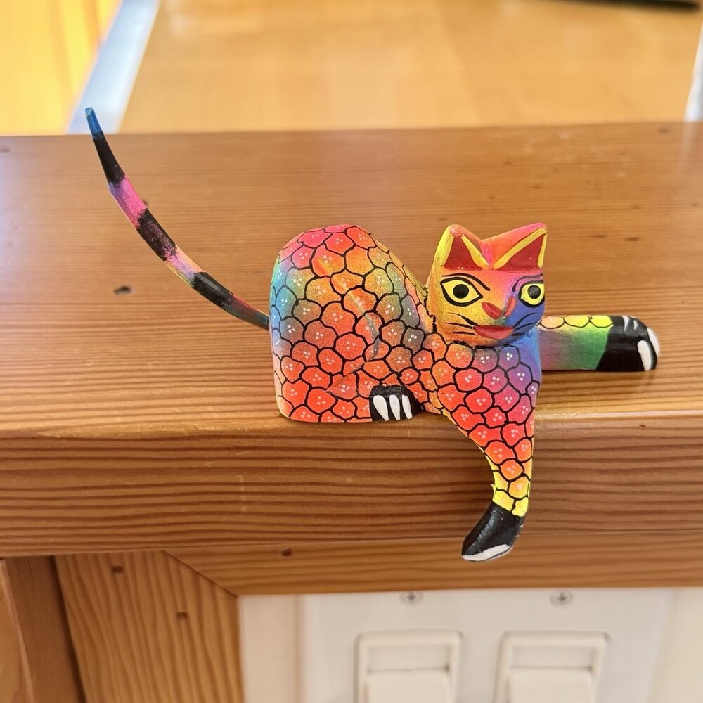 Shelf Sitting Cat Wood Carving Hand Painted Folk Art Decor Gift Colorful